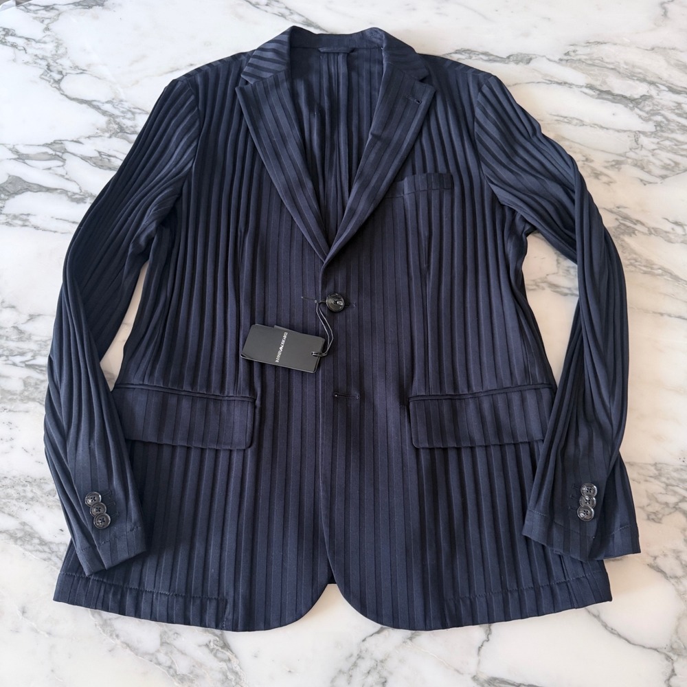 Emporio Armani Mens Navy Blue Pleated Single Breasted Blazer Jacket IT 50